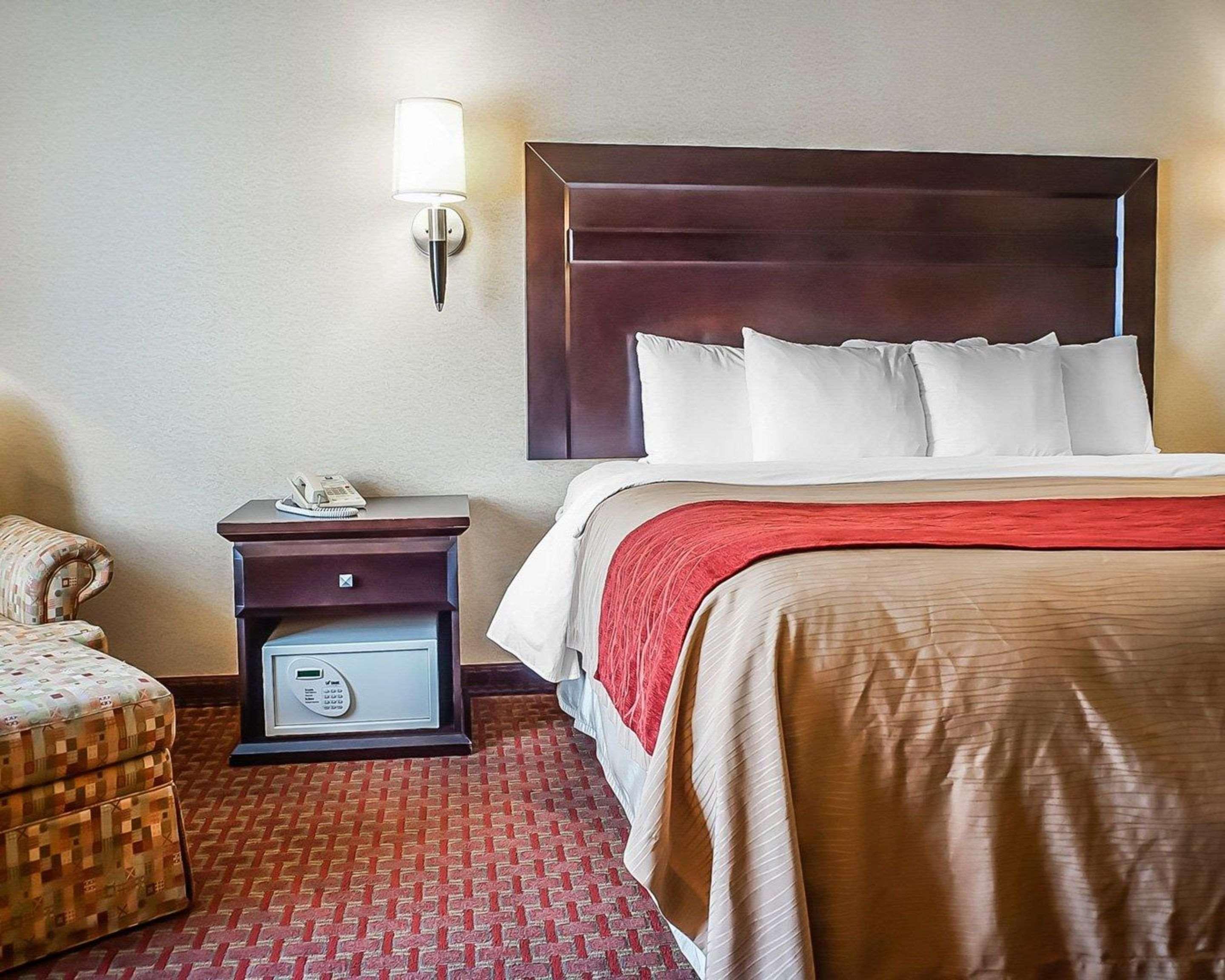 Quality Inn & Suites Ρόσγουελ Εξωτερικό φωτογραφία